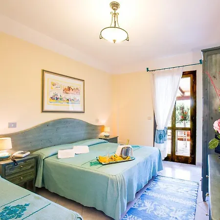 Nicolaus Club Torre Moresca Resort 4*