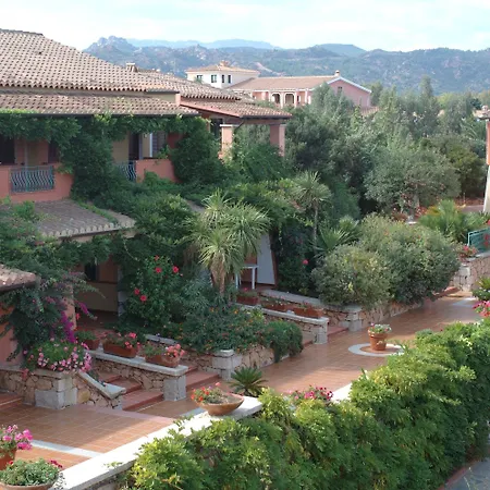 Nicolaus Club Torre Moresca Rezort Orosei