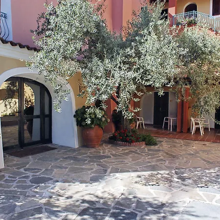 Resort Nicolaus Club Torre Moresca