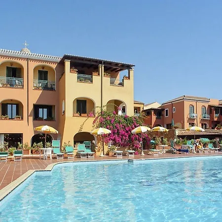 Nicolaus Club Torre Moresca אתר נופש