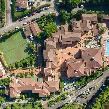 Nicolaus Club Torre Moresca Üdülőközpont