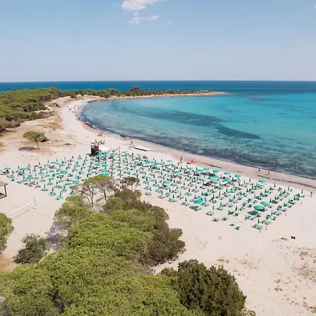 Ośrodek wypoczynkowy Nicolaus Club Torre Moresca 4*