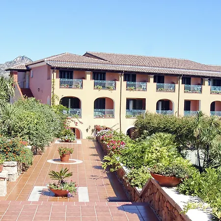 Nicolaus Club Torre Moresca 4* 오로세