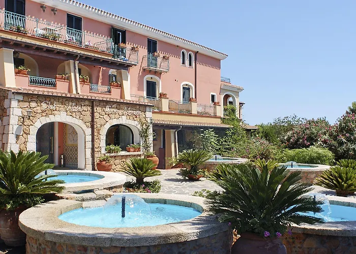 Nicolaus Club Torre Moresca Resort 4*