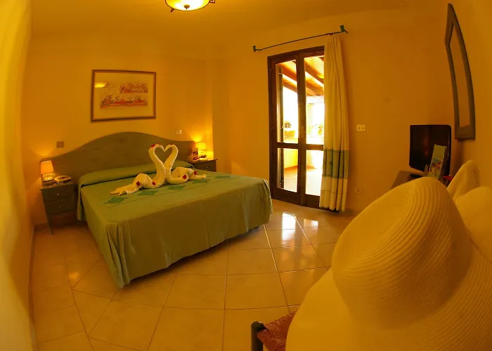 Nicolaus Club Torre Moresca 4* Orosei